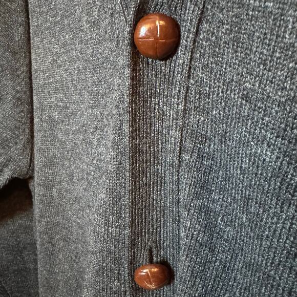 Vtg L.L. Bean XL Charcoal Gray 100% Lambs Wool Grandpa V-Neck Cardigan Sweater - Picture 6 of 8